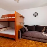 Beschauliches Studio-apartment In Traumlage Nur 250 Meter Zum Sandstrand