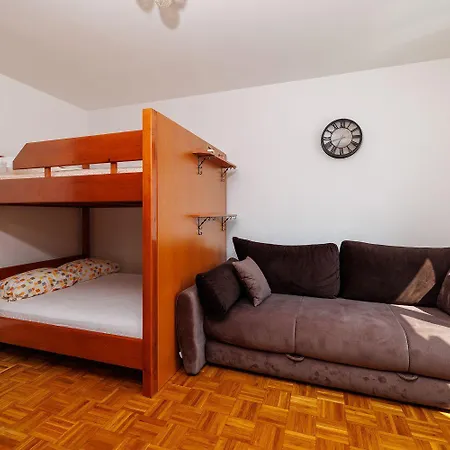 Beschauliches Studio-apartment In Traumlage Nur 250 Meter Zum Sandstrand